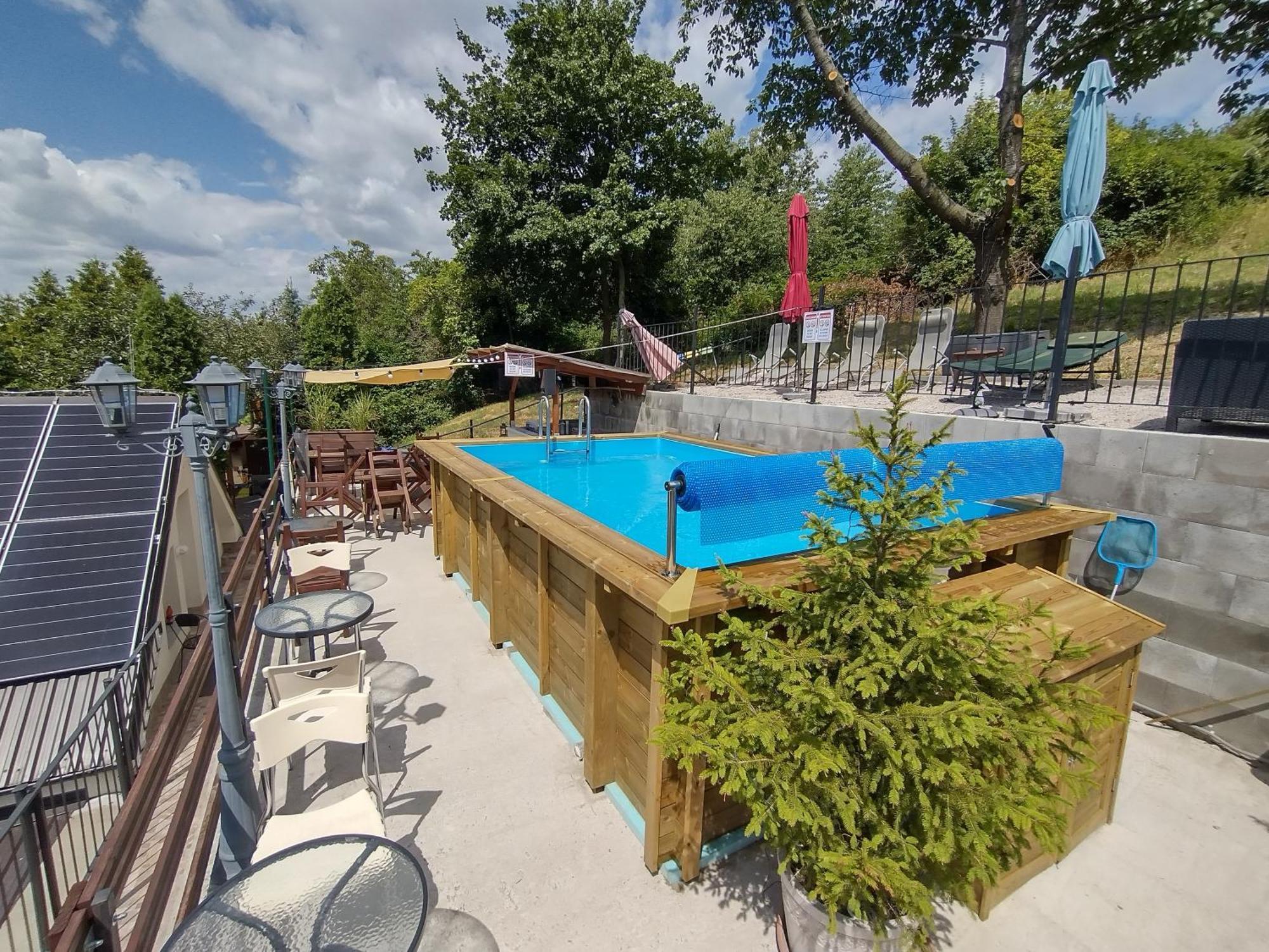 Spa & Pool Apartments Prestige Villa Ivica Marianka Ngoại thất bức ảnh